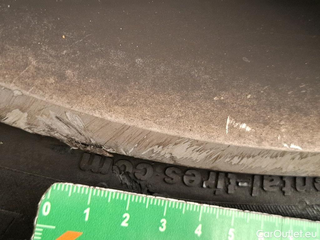  Renault  Clio  IV Business 0.9 TCe 90CV BVM5 E6 #24