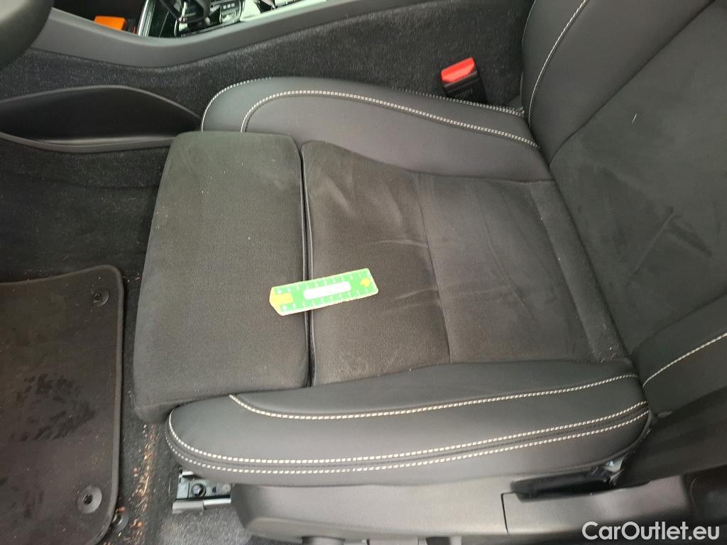  Volvo  XC 40 VOLVO XC40 / 2022 / 5P / SUV Recharge T4 211 DCT7 Plus #15