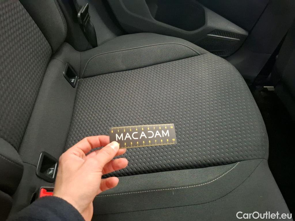  Volkswagen  Polo VOLKSWAGEN  / 2017 / 5P / Berline 1.0 TSI 95 Lounge Business #11