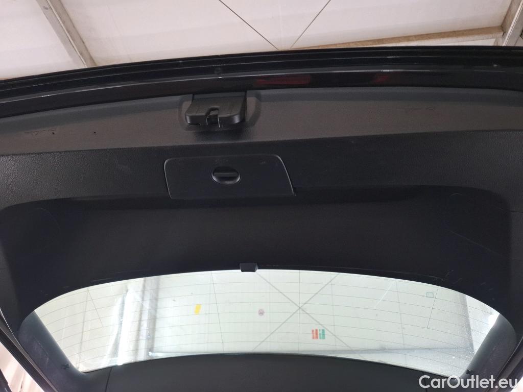  Volkswagen  Golf  VII Berline Confortline Business BMT 1.6 TDI 115CV BVM5 E6 #7