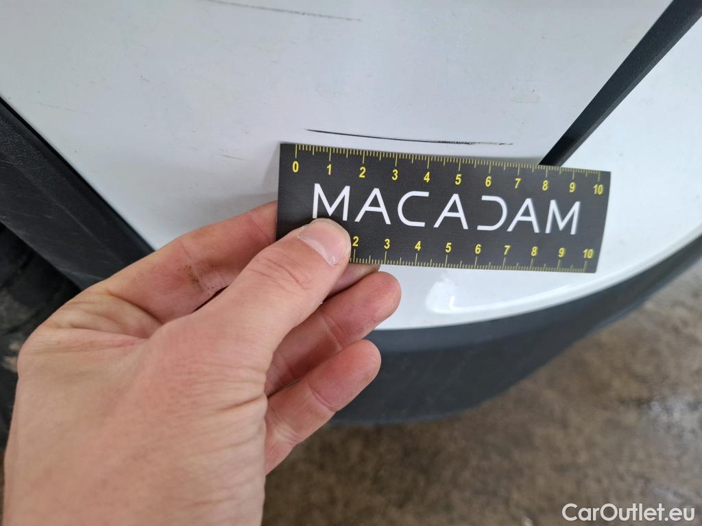  Toyota  C-HR TOYOTA  / 2016 / 5P / SUV 2.0 HYBRIDE 184 DISTINCTIVE #2