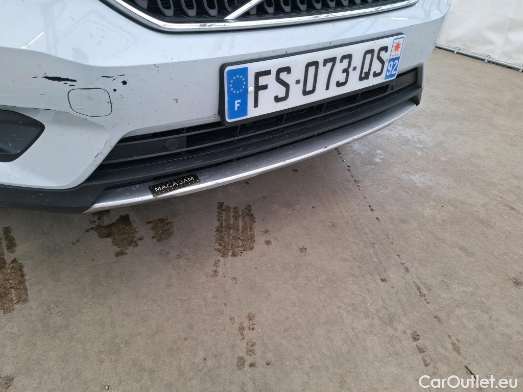  Volvo  XC 40 XC40 Momentum 2WD 1.5 130CV BVA8 E6d #11