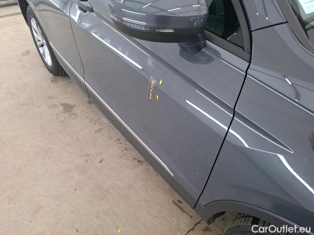  Volkswagen  Tiguan VOLKSWAGEN  / 2020 / 5P / SUV 2.0 TDI 150 DSG7 Life Business #10