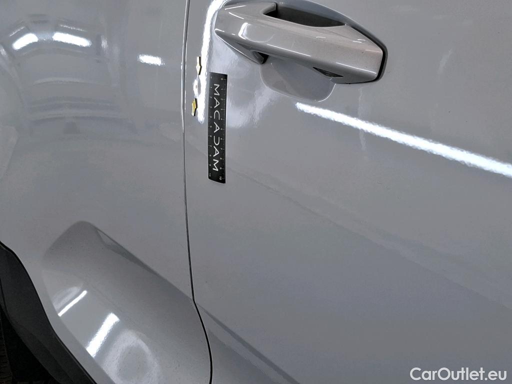  Volvo  XC 40 XC40 Momentum 2WD 1.5 130CV BVA8 E6d #33