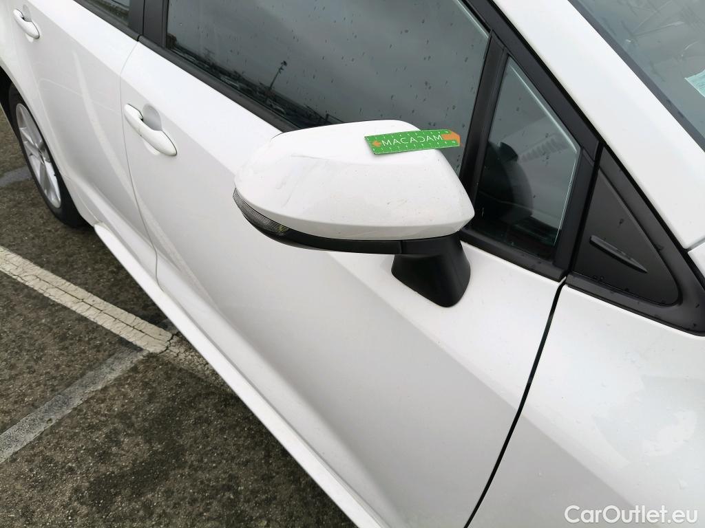  Toyota  Corolla TOYOTA  Touring Sports / 2018 / 5P / Break Hybride 122h Dynamic Business Beyond Zer #36