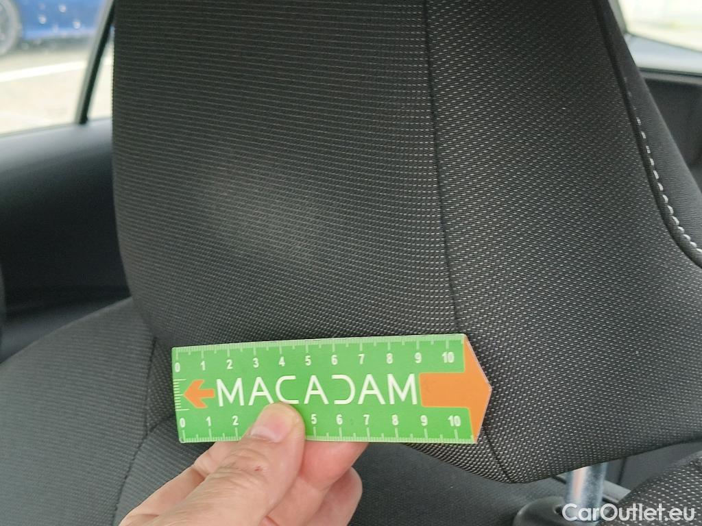  Toyota  Corolla TOYOTA  Touring Sports / 2018 / 5P / Break Hybride 122h Dynamic Business Beyond Zer #19