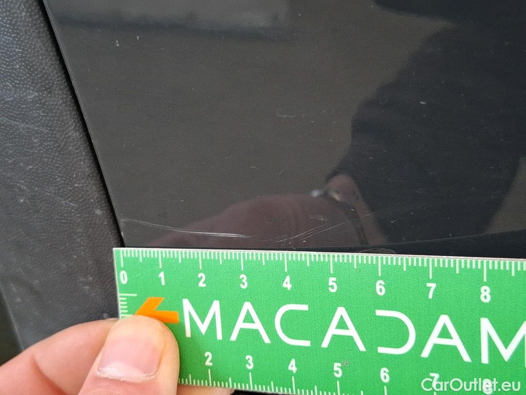  Volkswagen  Tiguan VOLKSWAGEN  / 2020 / 5P / SUV 1.4 eHybrid 245 DSG6 Life Business #4