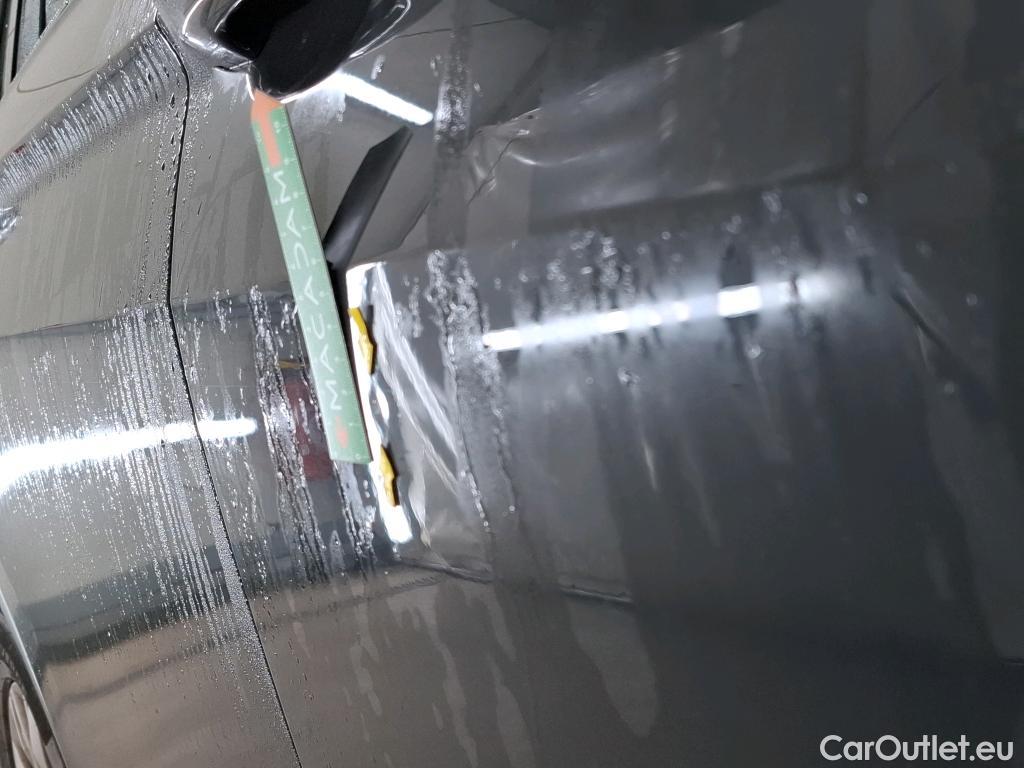  Volkswagen  Tiguan VOLKSWAGEN  / 2020 / 5P / SUV 1.4 eHybrid 245 DSG6 Life Business #18