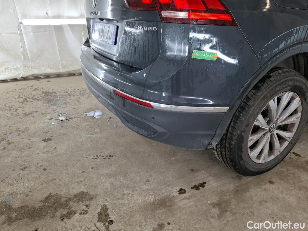  Volkswagen  Tiguan VOLKSWAGEN  / 2020 / 5P / SUV 1.4 eHybrid 245 DSG6 Life Business #5