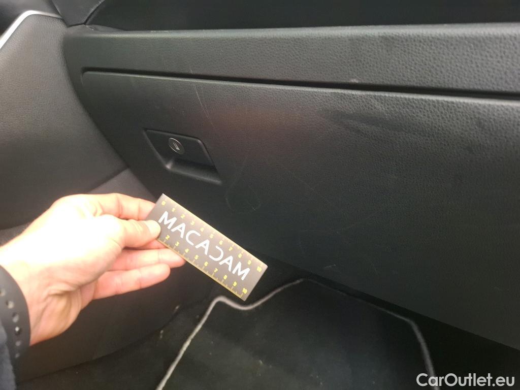  Toyota  RAV4 TOYOTA  Hybride / 2018 / 5P / SUV Hybride 2WD Dynamic Business Beyond Zero #11