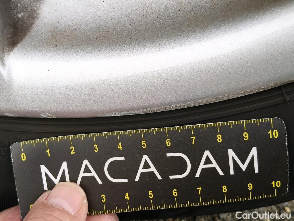  Toyota  Corolla TOYOTA  Touring Sports / 2018 / 5P / Break Hybride 122h Dynamic Business Beyond Zer #15