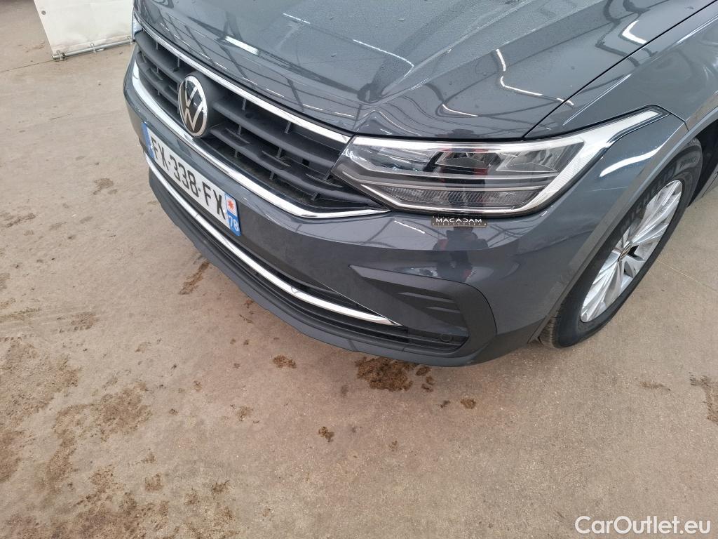  Volkswagen  Tiguan VOLKSWAGEN  / 2020 / 5P / SUV 2.0 TDI 150 DSG7 Life Business #33