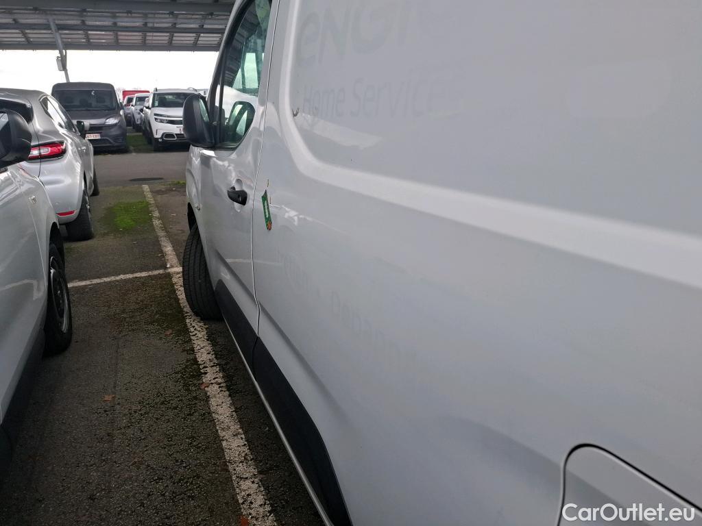  Citroen  Berlingo  Fourgon Club M 650 1.5 BlueHDi 75CV BVM5 E6dT #24