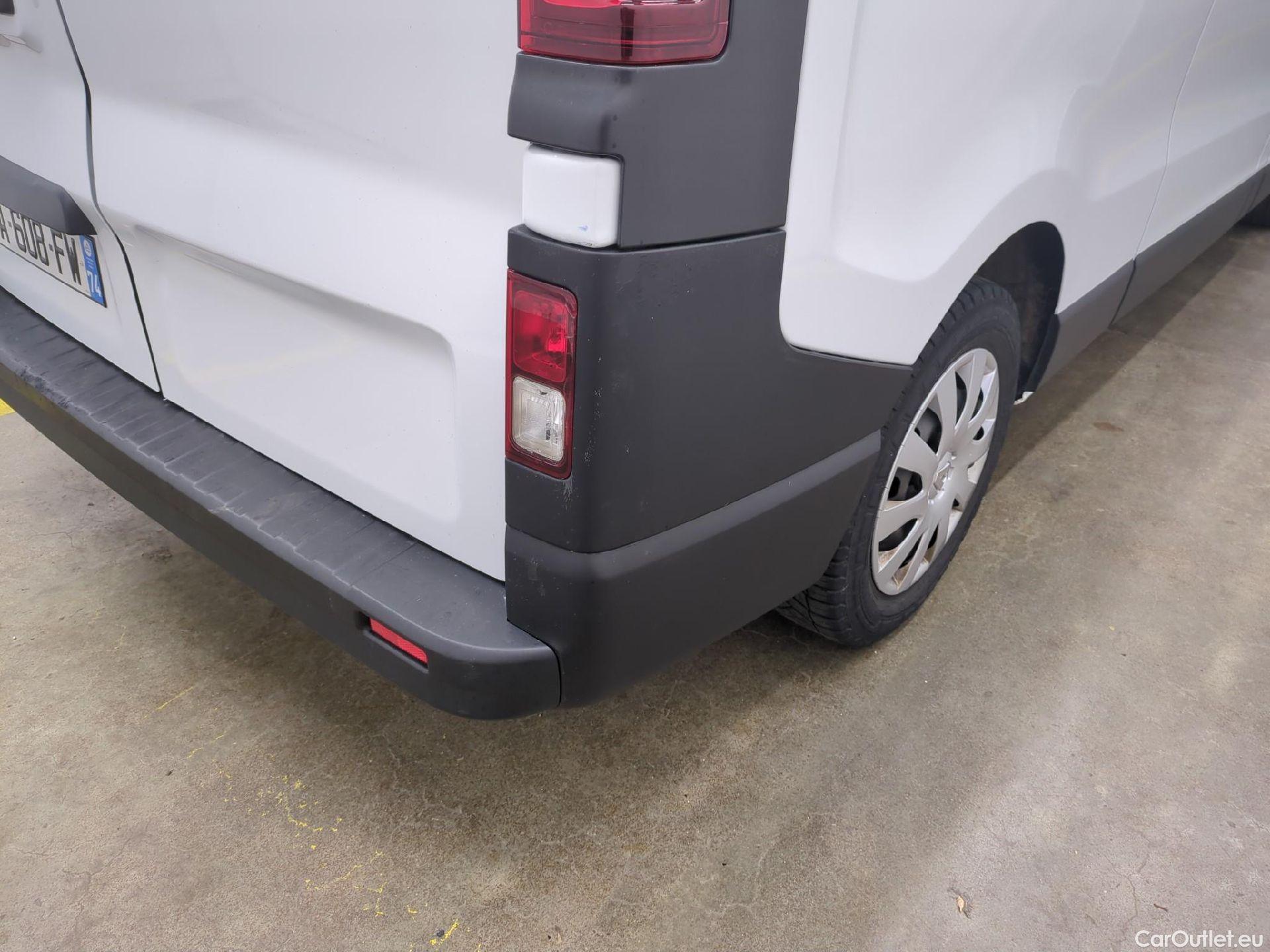  Renault  Trafic RENAULT  VU 4p Fourgon FG GCF L2H1 1300 dCi 120 #23