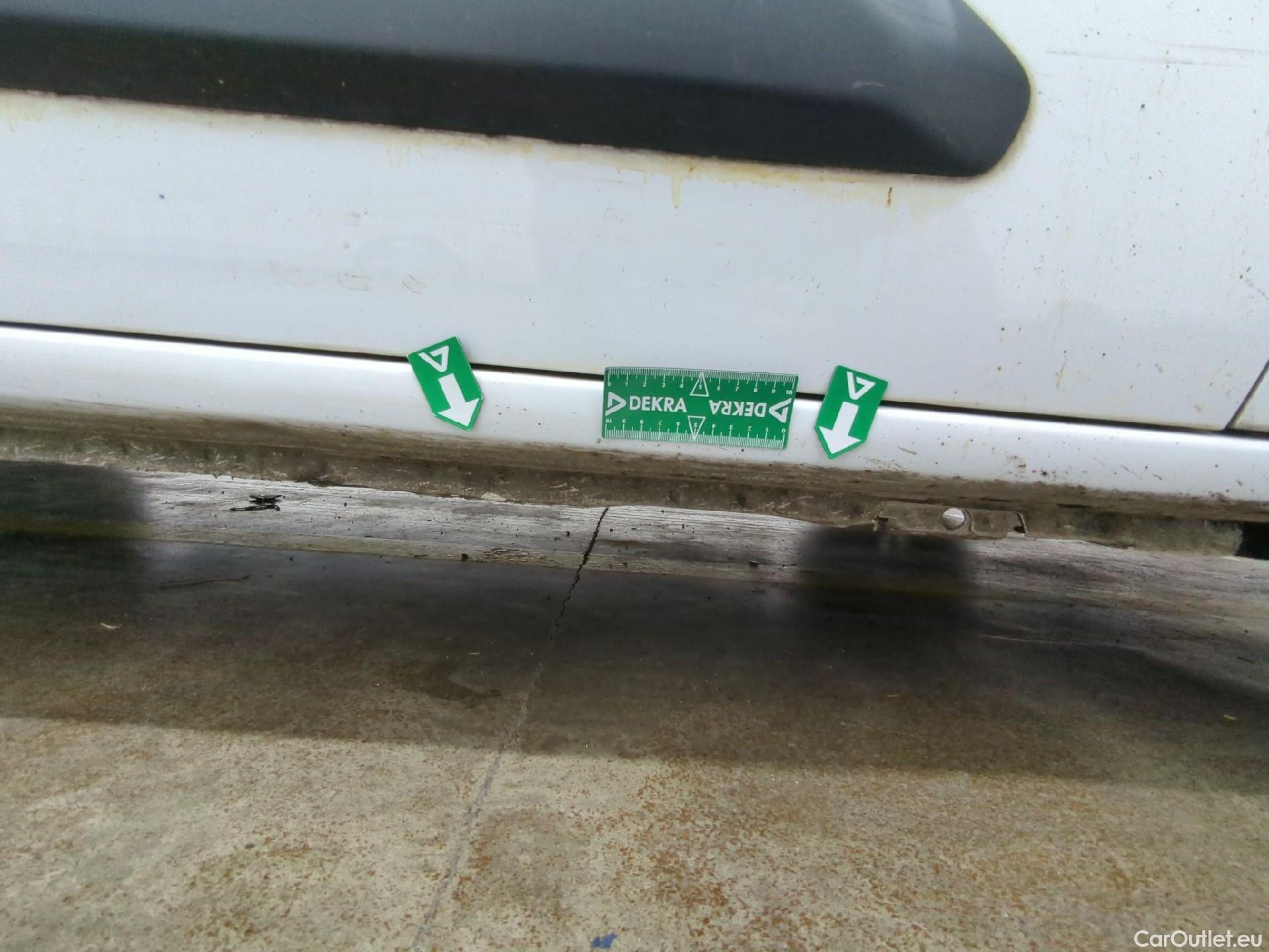  Citroen  Berlingo  Fourgon Club M 650 1.5 BlueHDi 75CV BVM5 E6dT #47