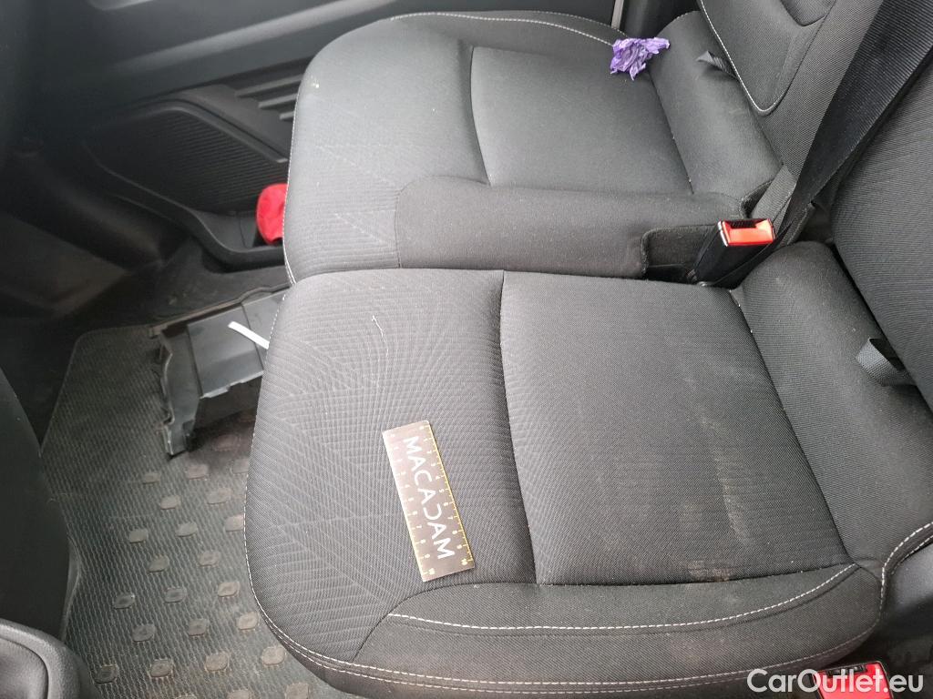  Renault  Trafic  Fourgon L2H1 3T Grand Confort 2.0 dCi 130CV BVM6 E6d #27