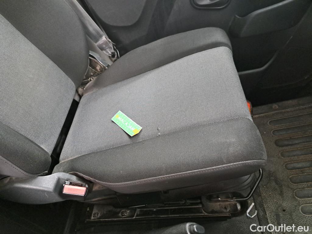  Renault  Master RENAULT  / 2019 / 4P / Fourgon tôlé FG Tr GCF F3500 L2H2 Energy dCi 150 #24