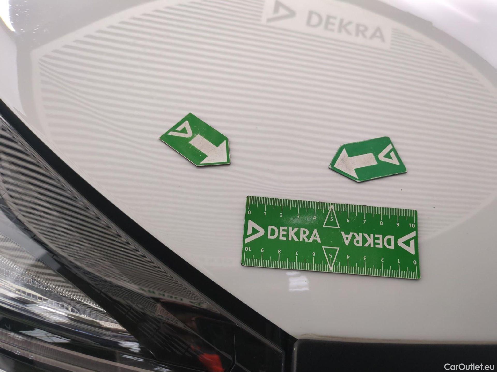  Renault  Trafic RENAULT  VU 4p Fourgon FG GCF L2H1 1300 dCi 120 #29