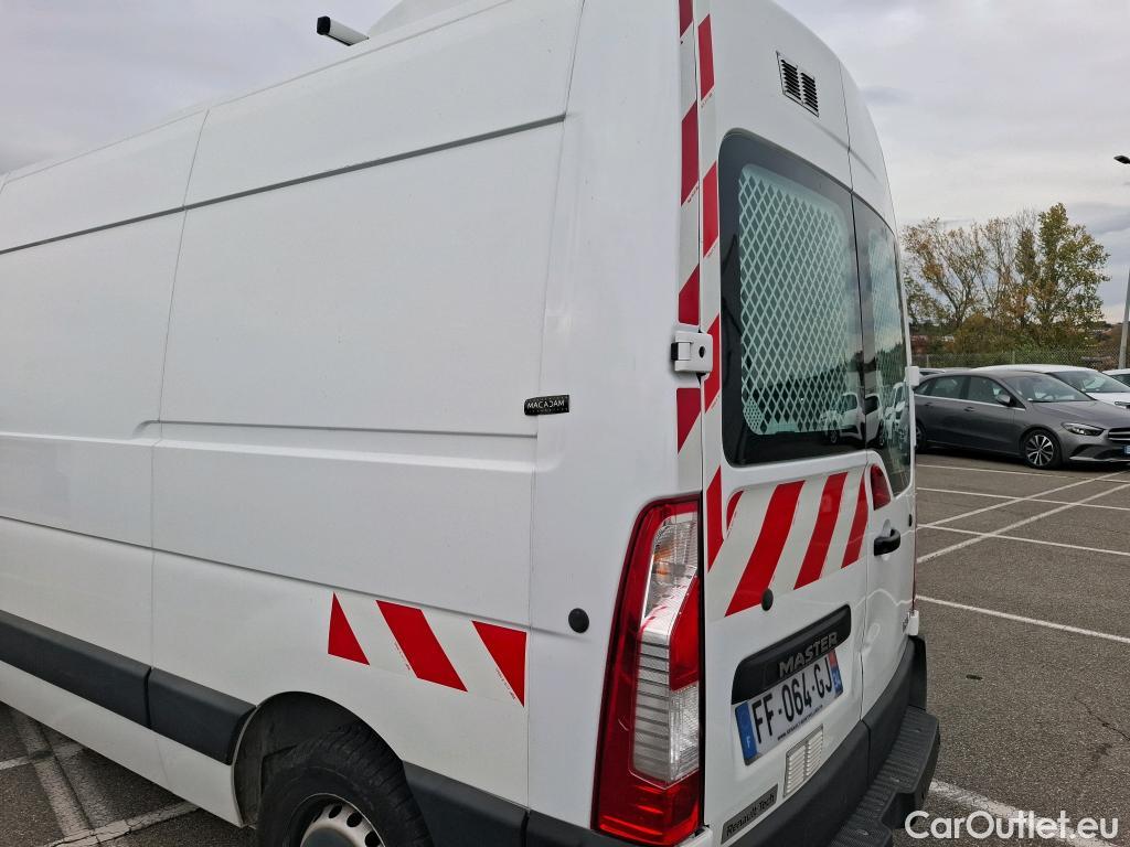  Renault  Master RENAULT  VU 4p Fourgon FG GCf Trac F3500 L2H2 Energy dCi 145 E6 #41