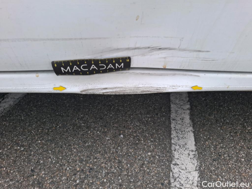  Renault  Master RENAULT  VU 4p Fourgon FG GCf Trac F3500 L2H2 Energy dCi 145 E6 #16