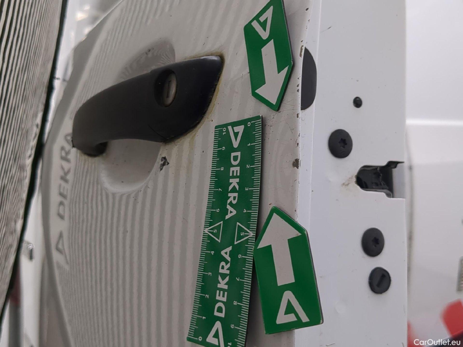  Citroen  Berlingo  Fourgon Club M 650 1.5 BlueHDi 75CV BVM5 E6dT #17