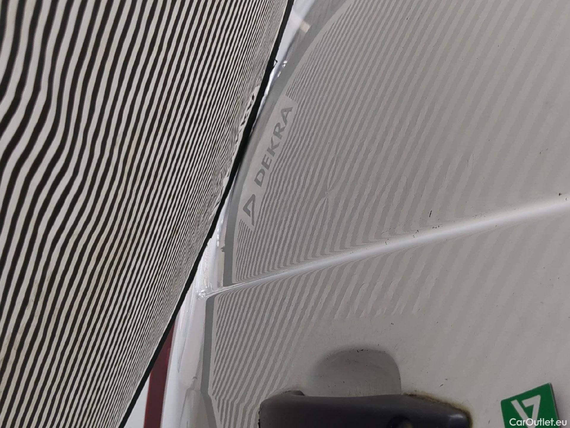  Citroen  Berlingo  Fourgon Club M 650 1.5 BlueHDi 75CV BVM5 E6dT #16