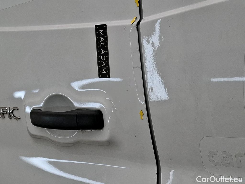  Renault  Trafic  Fourgon L2H1 3T Grand Confort 2.0 dCi 130CV BVM6 E6d #11