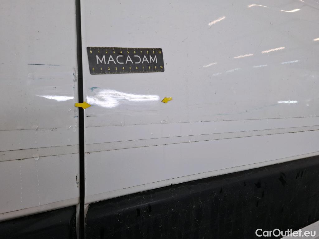  Citroen  Jumper CITROEN  VU 4p Fourgon 33 L2H2 BlueHDi 130 S&S BVM6 Business #37