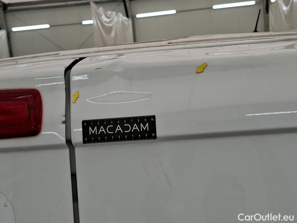  Renault  Trafic  Fourgon L2H1 3T Grand Confort 2.0 dCi 130CV BVM6 E6d #9