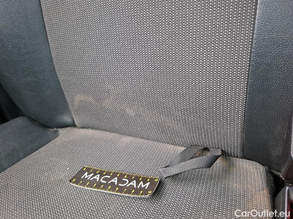  Peugeot  Expert  Fourgon Premium Compact 1.5 HDi 120CV BVM6 E6dT #29