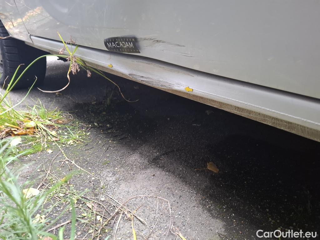  Renault  Master RENAULT  VU 4p Fourgon FG GCf Trac F3500 L2H2 Energy dCi 145 E6 #18