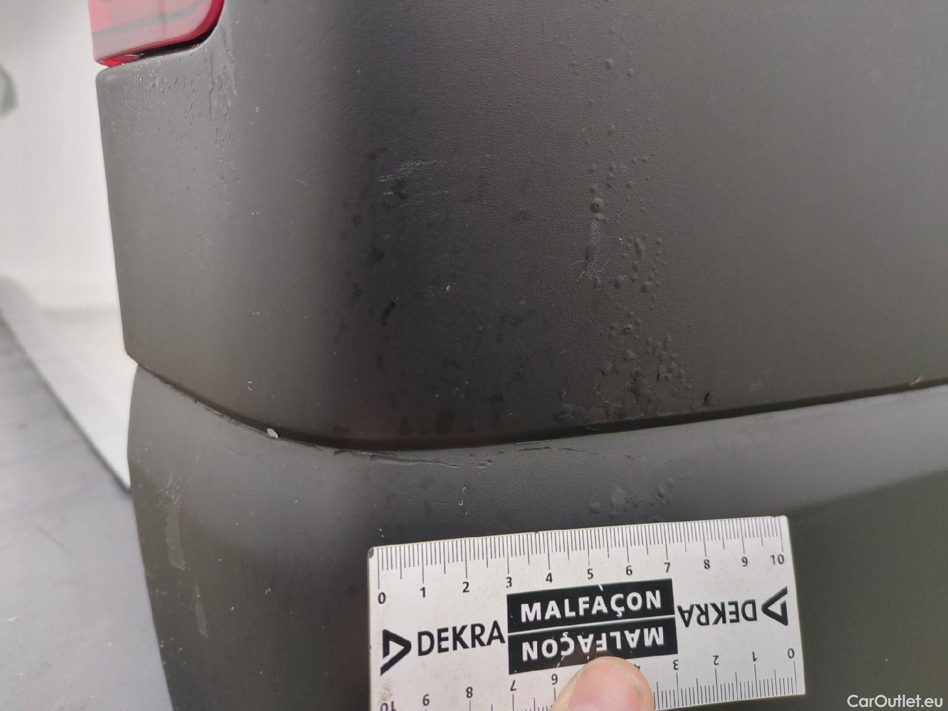  Renault  Trafic RENAULT  VU 4p Fourgon FG GCF L2H1 1300 dCi 120 #24