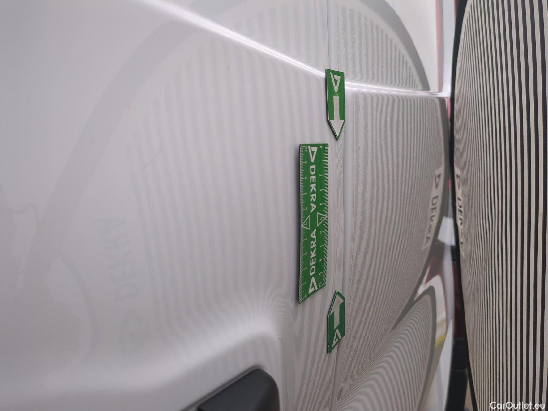  Renault  Trafic RENAULT  VU 4p Fourgon FG GCF L2H1 1300 dCi 120 #16