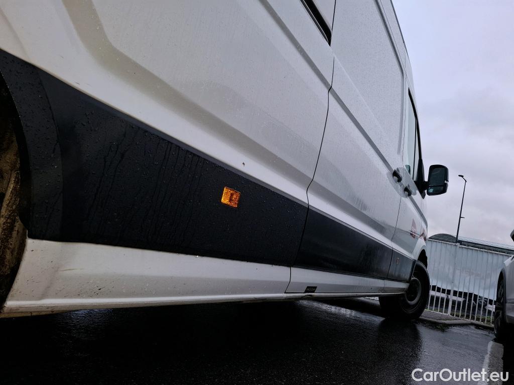  Volkswagen  Crafter  Fourgon Fourgon 35 lang mit Hochdach FWD 2.0 140CV BVM6 #10