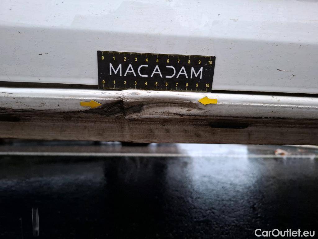  Volkswagen  Crafter  Fourgon Fourgon 35 lang mit Hochdach FWD 2.0 140CV BVM6 #11