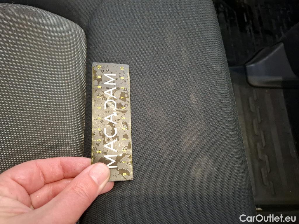  Volkswagen  Crafter  Fourgon Fourgon 35 lang mit Hochdach FWD 2.0 140CV BVM6 #31