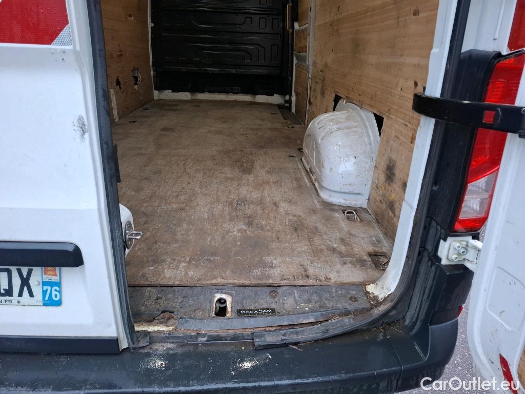  Volkswagen  Crafter  Fourgon Fourgon 35 lang mit Hochdach FWD 2.0 140CV BVM6 #17