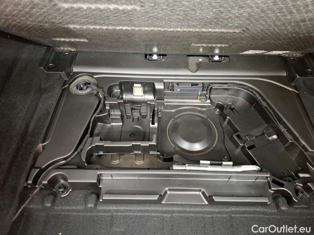  Mercedes  CLA-Klasse MERCEDES-BENZ CLA Shooting Brake / 2019 / 5P / Break CLA 200 AMG Line BA7 #6