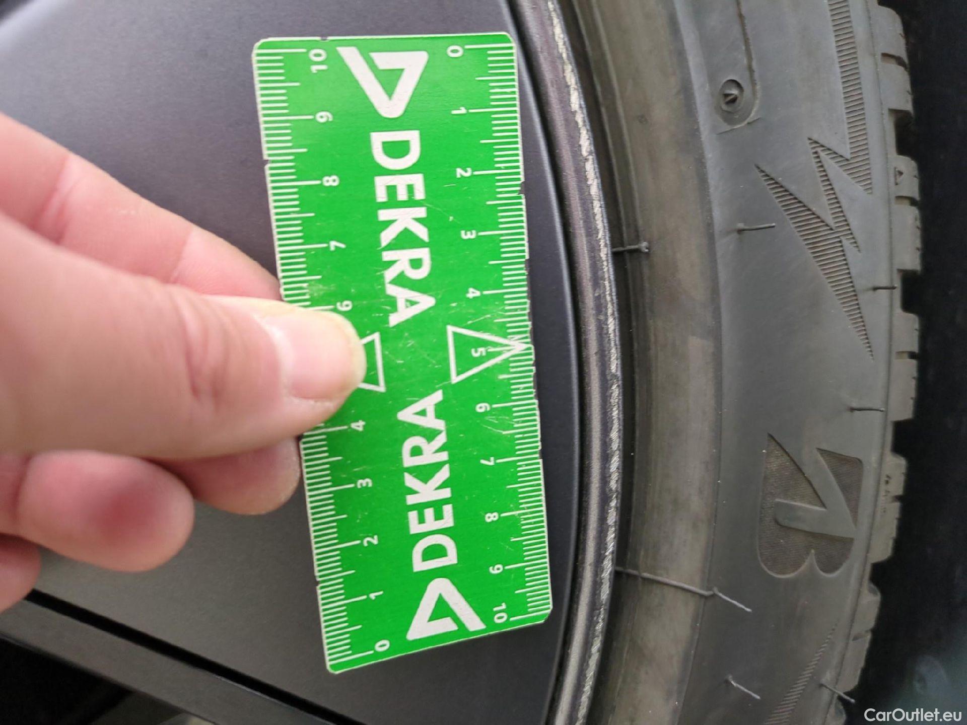  Tesla  Model 3 TESLA  / 2018 / 4P / Berline Propulsion #17