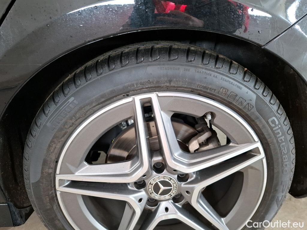  Mercedes  CLA-Klasse MERCEDES-BENZ CLA Shooting Brake / 2019 / 5P / Break CLA 200 AMG Line BA7 #8