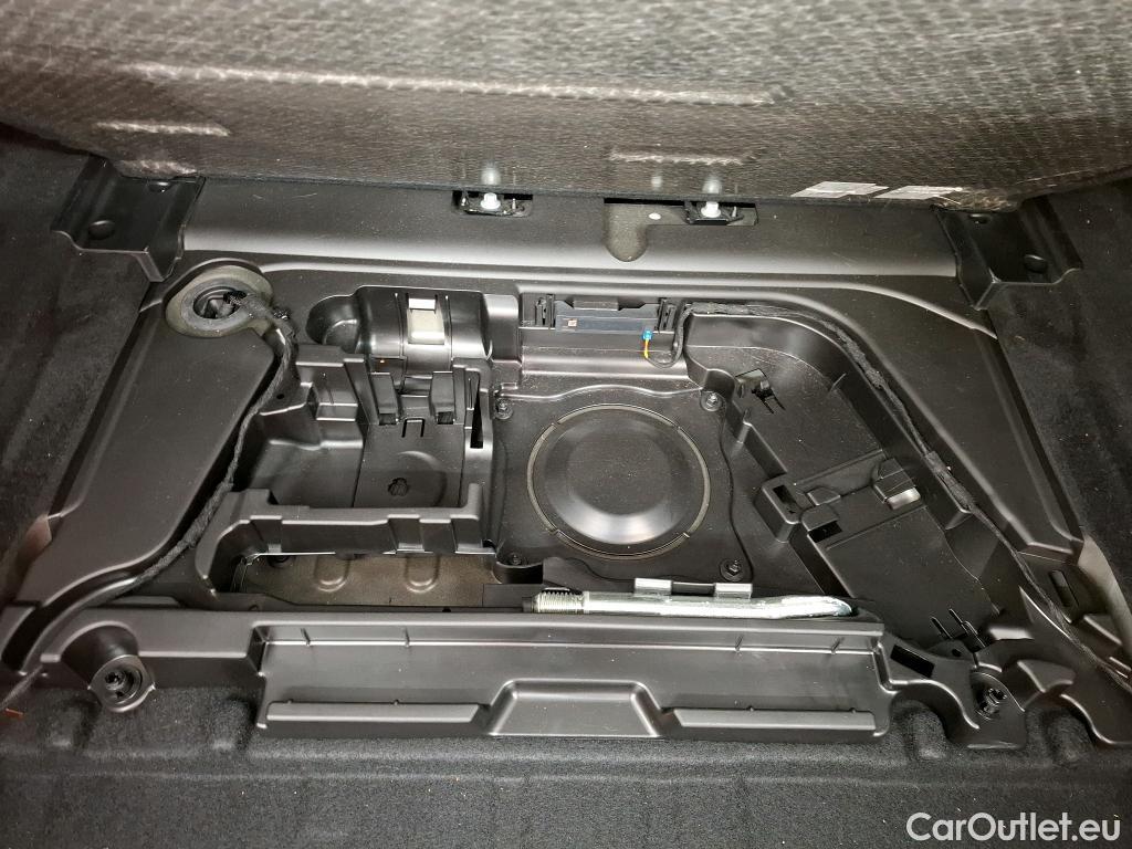  Mercedes  CLA-Klasse MERCEDES-BENZ CLA Shooting Brake / 2019 / 5P / Break CLA 200 AMG Line BA7 #12