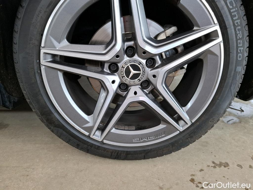  Mercedes  CLA-Klasse MERCEDES-BENZ CLA Shooting Brake / 2019 / 5P / Break CLA 200 AMG Line BA7 #9