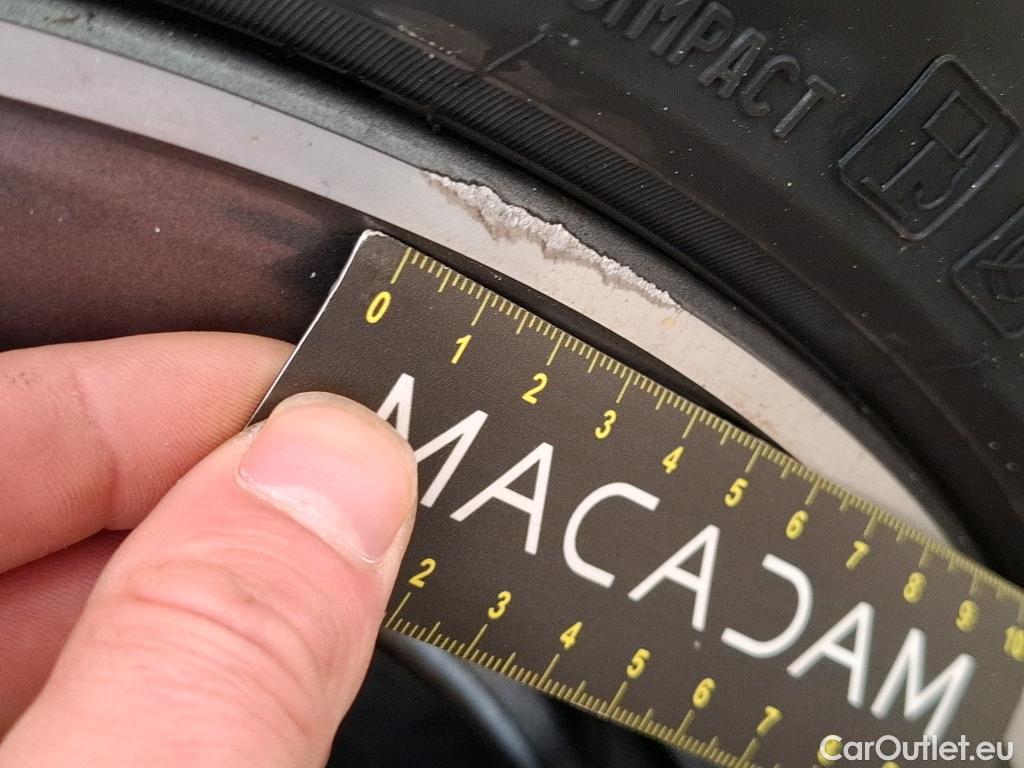  Mercedes  CLA-Klasse MERCEDES-BENZ CLA Shooting Brake / 2019 / 5P / Break CLA 200 AMG Line BA7 #14