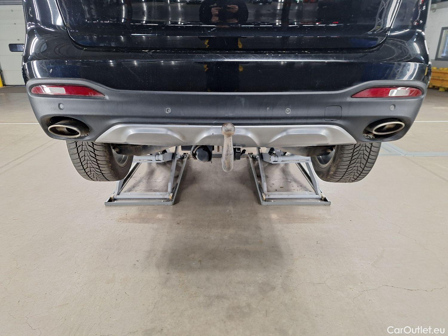  MG  EHS MG,  '20 PHEV, MG  1.5T Luxury 5d #16