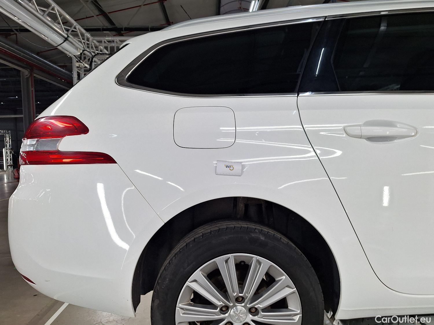  Peugeot  308 Peugeot,  SW FL'17, Peugeot  SW 1.5 BlueHDi 130 S&S Allure 5d #27