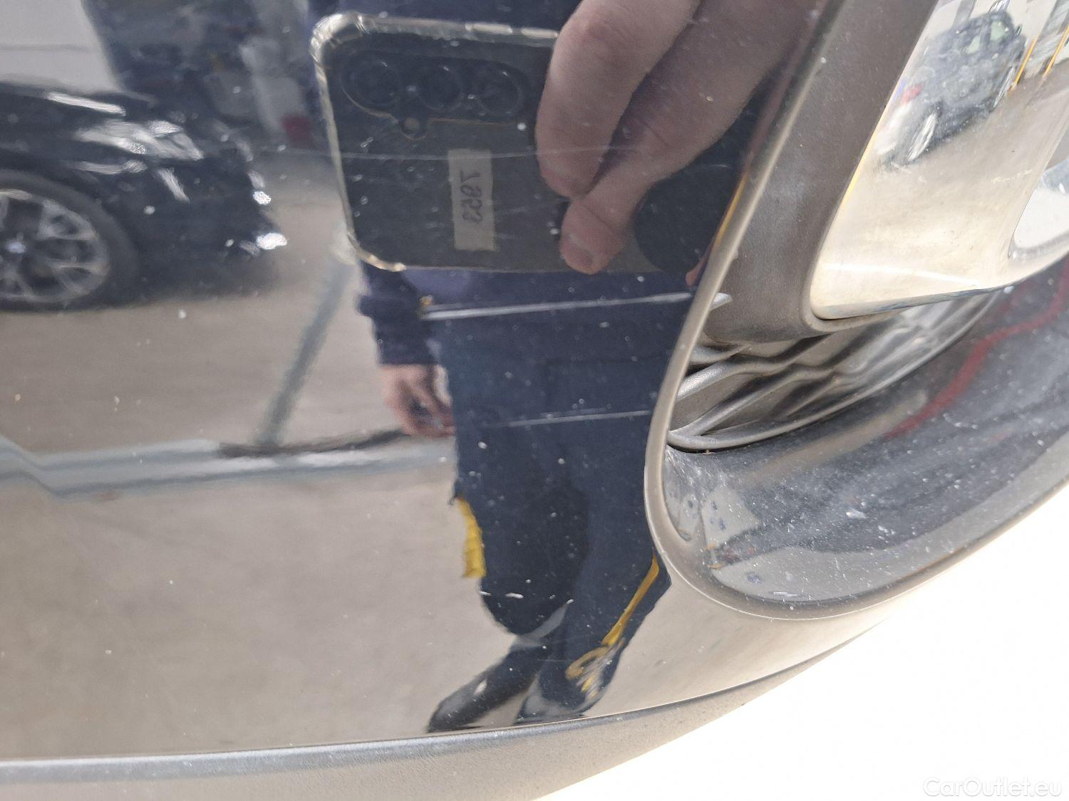  MG  EHS MG,  '20 PHEV, MG  1.5T Luxury 5d #37