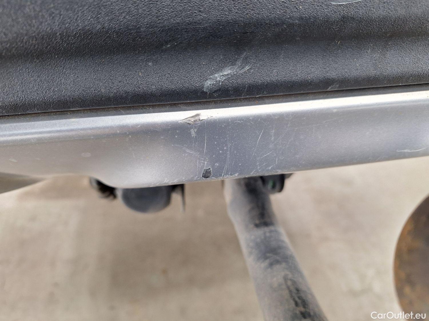  MG  EHS MG,  '20 PHEV, MG  1.5T Luxury 5d #17