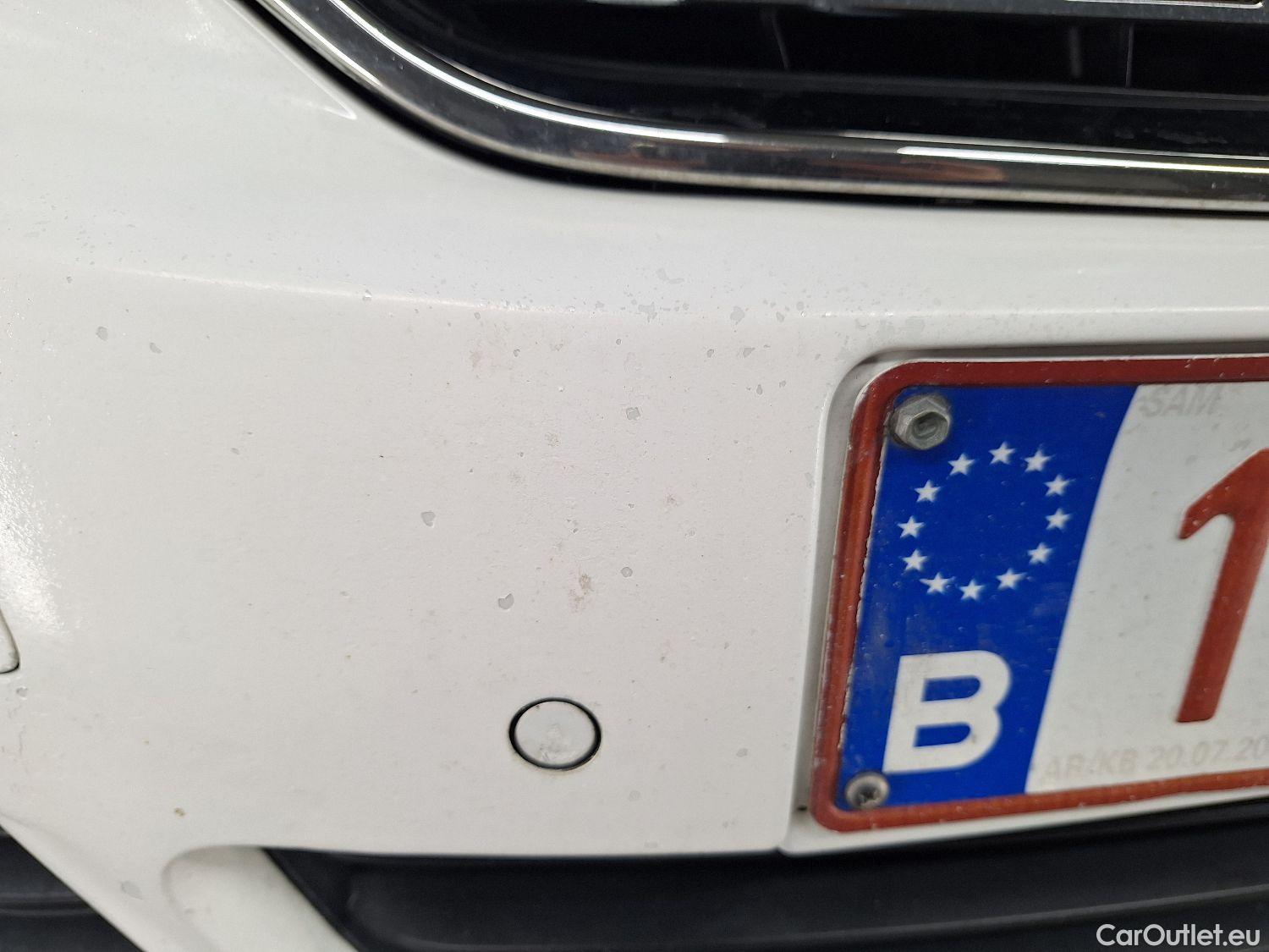  Peugeot  308 Peugeot,  SW FL'17, Peugeot  SW 1.5 BlueHDi 130 S&S Allure 5d #44