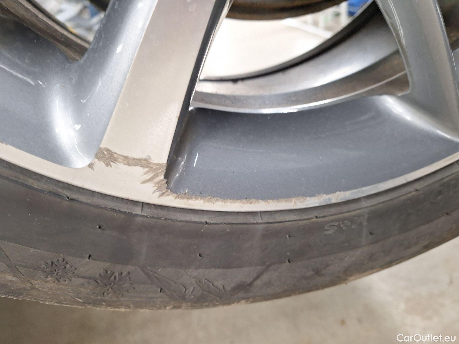  MG  EHS MG,  '20 PHEV, MG  1.5T Luxury 5d #20