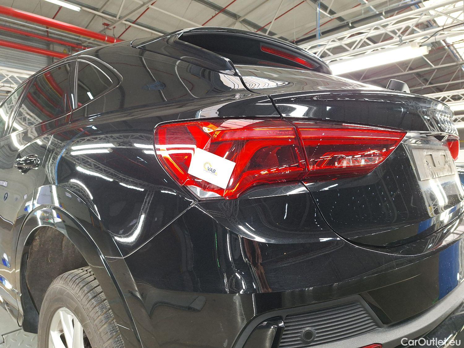  Audi  Q3 Audi,  SB '19, Audi  Sportback 35 TDI S tronic S Line Business  #13